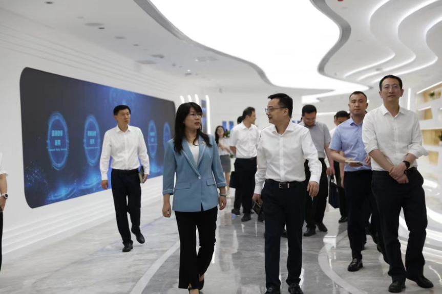 彩虹多多官网-追求健康,你我一起成长